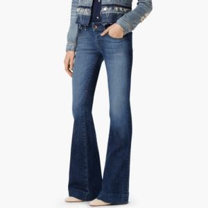 NWT Sz 28 J Brand low-rise bell bottom